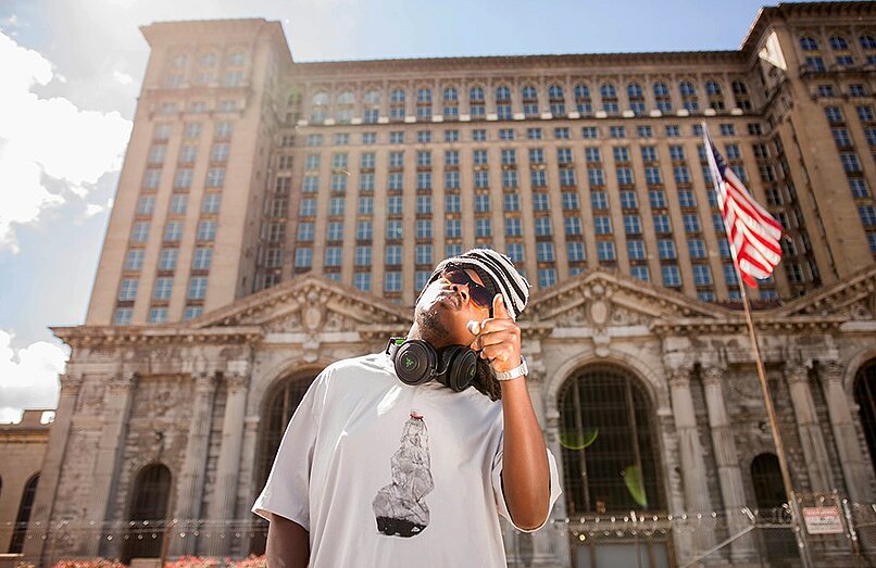 Be-Troit