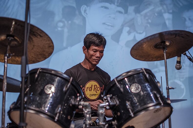 Portrait Series Battambang /
Galaxy Khmer